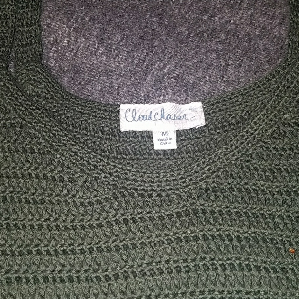 Top - Picture 2 of 2